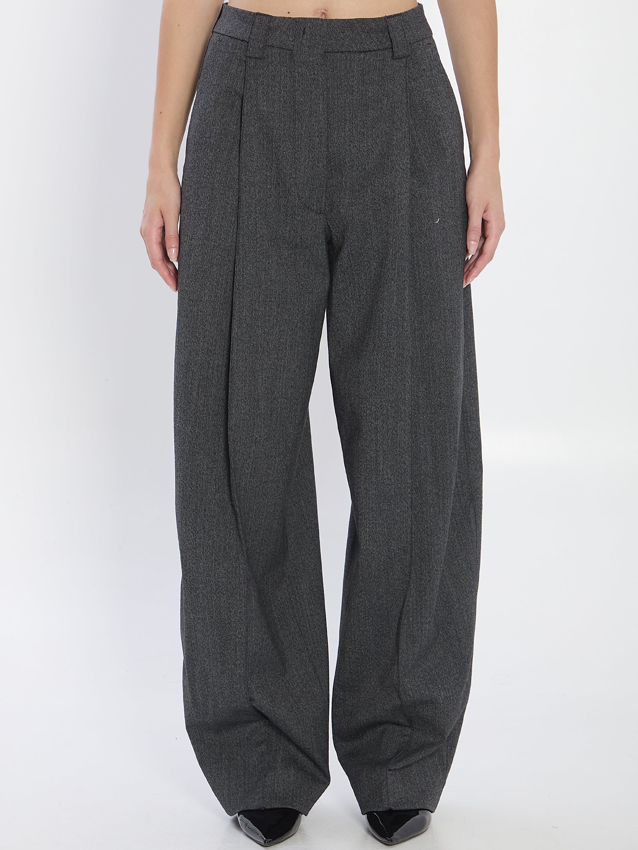 THE LATEST 40 cara pants