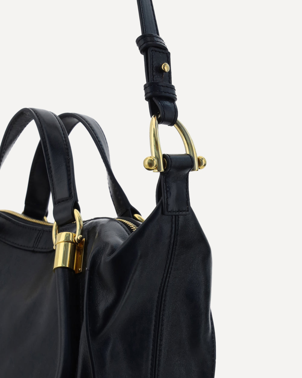 paraty shoulder bag
