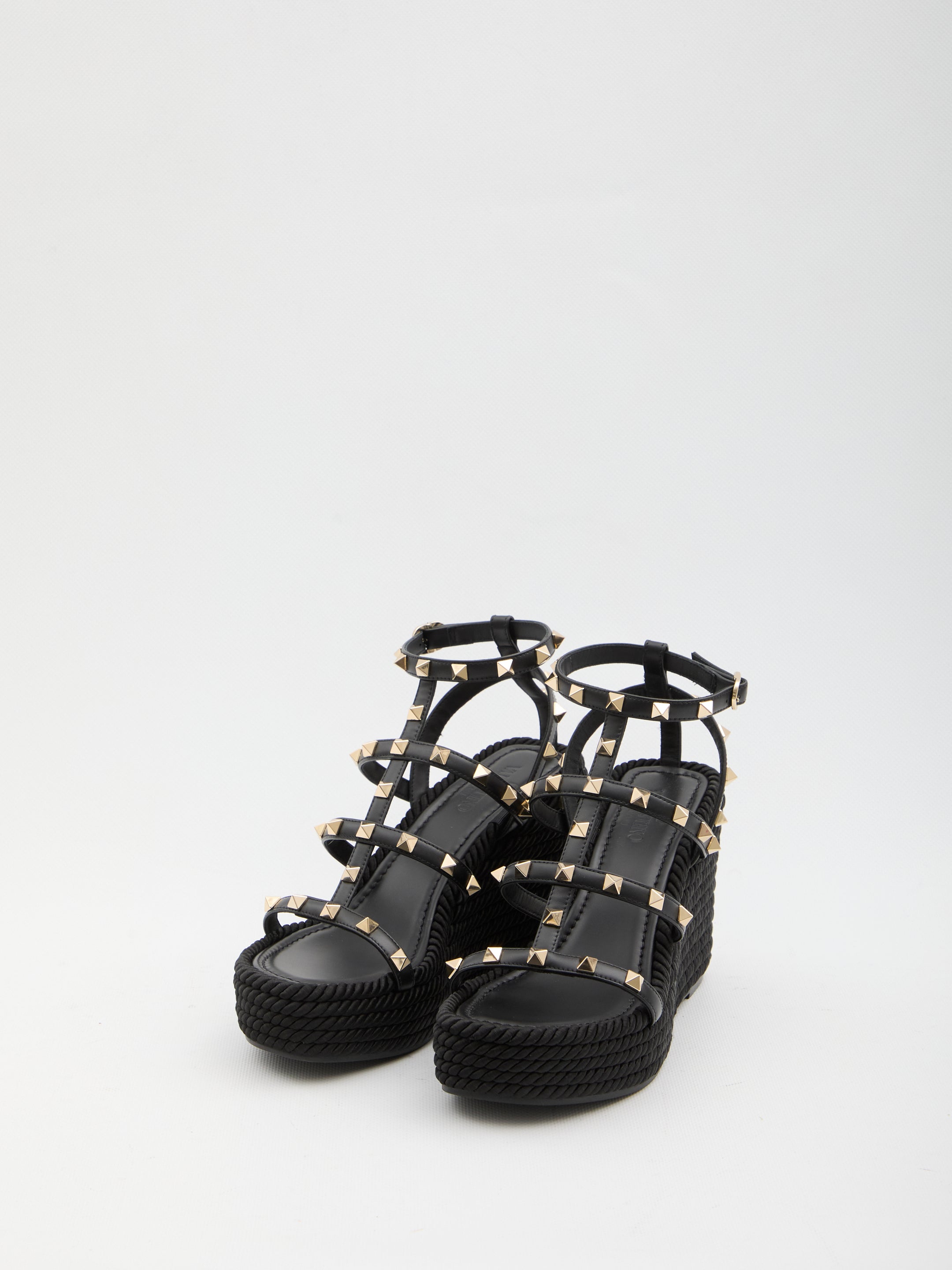 VALENTINO GARAVANI 36 rockstud wedge sandal