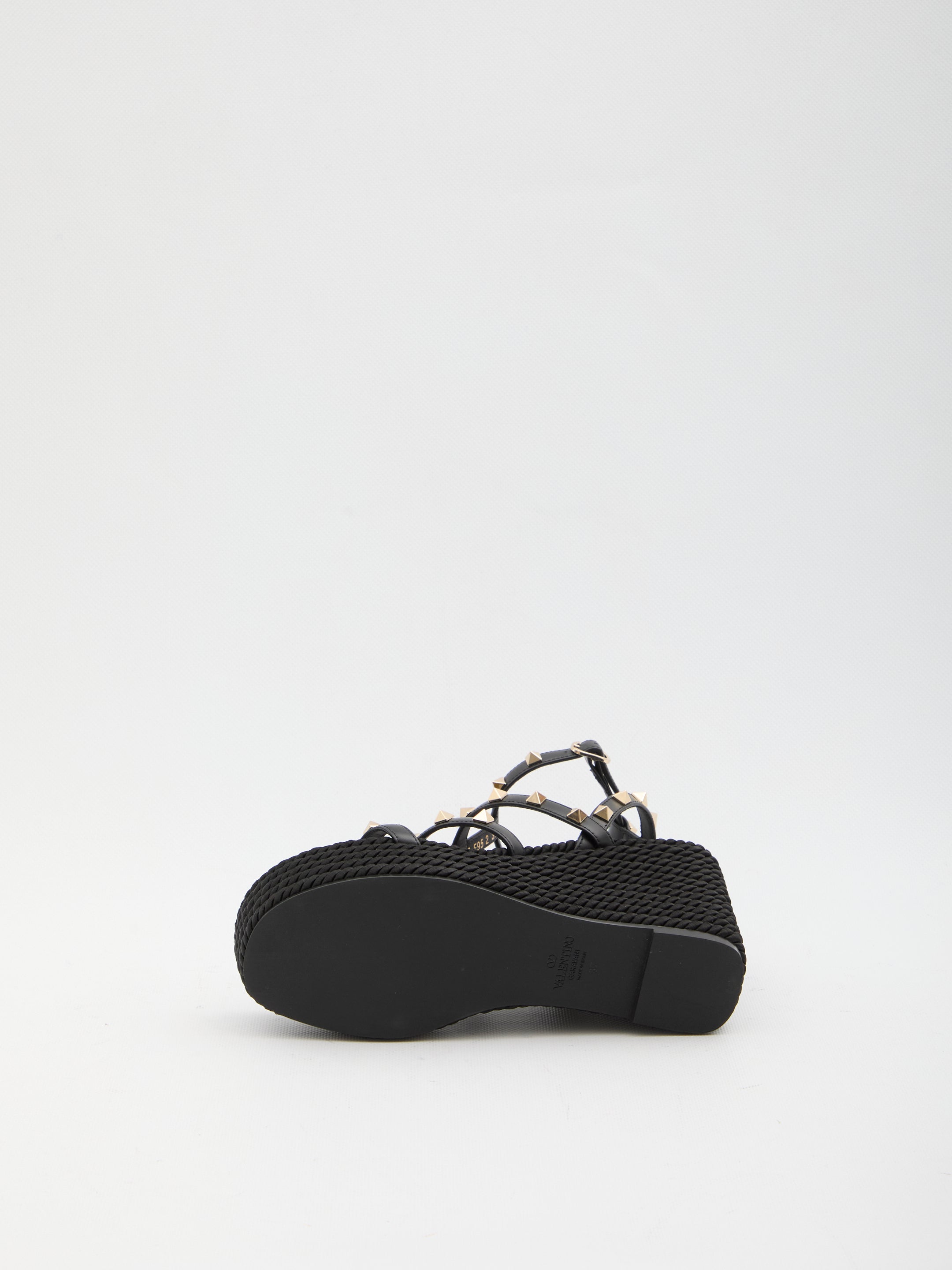 VALENTINO GARAVANI 36 rockstud wedge sandal