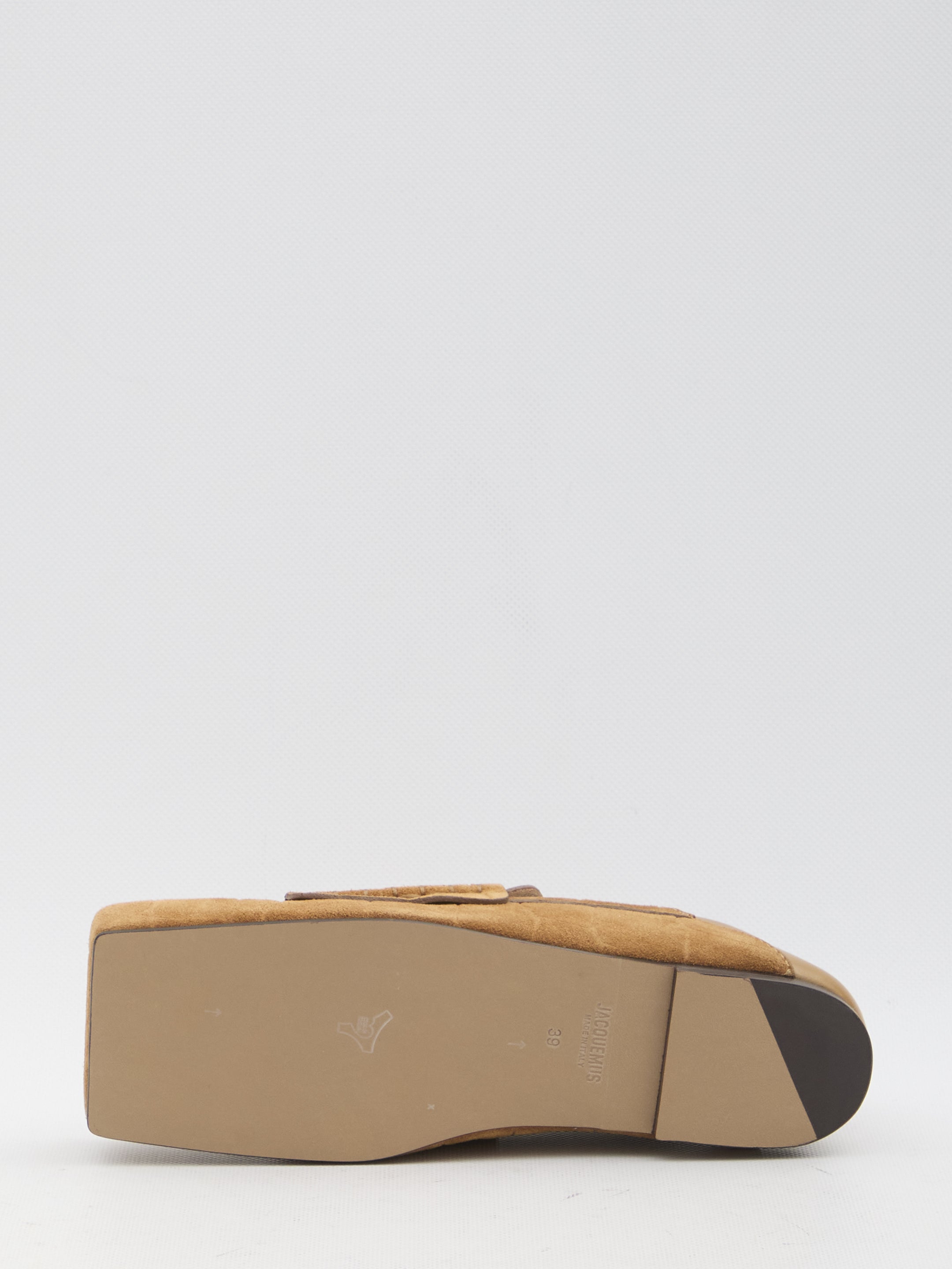 JACQUEMUS 36 carré loafers
