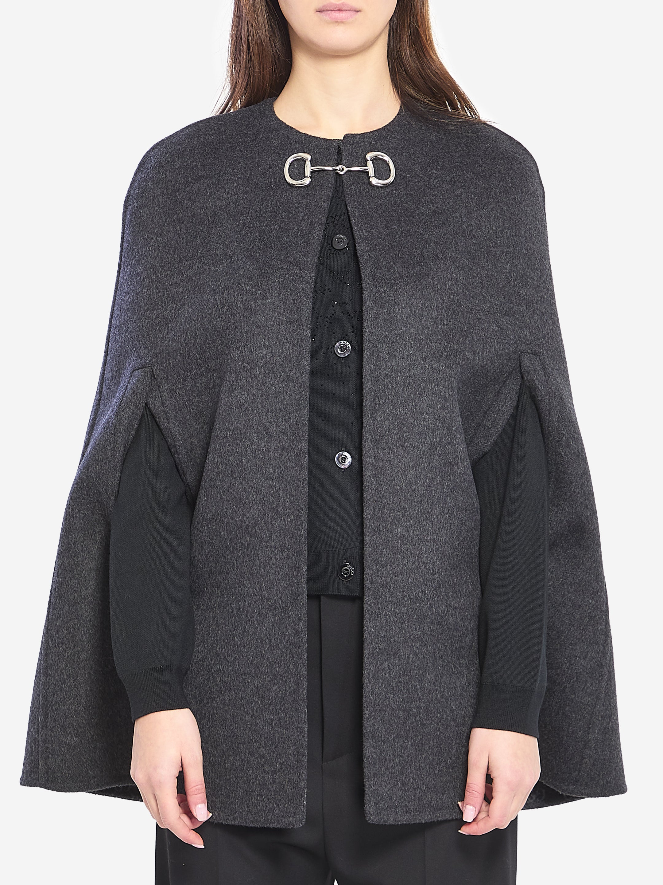 GUCCI 40 wool and silk cape with morsetto