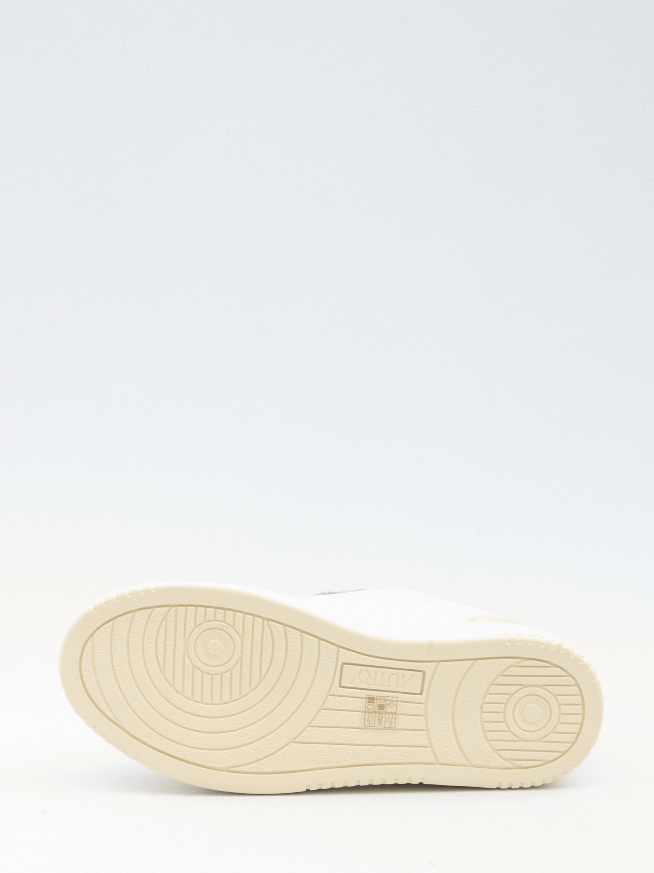 AUTRY 36 medalist low sneakers