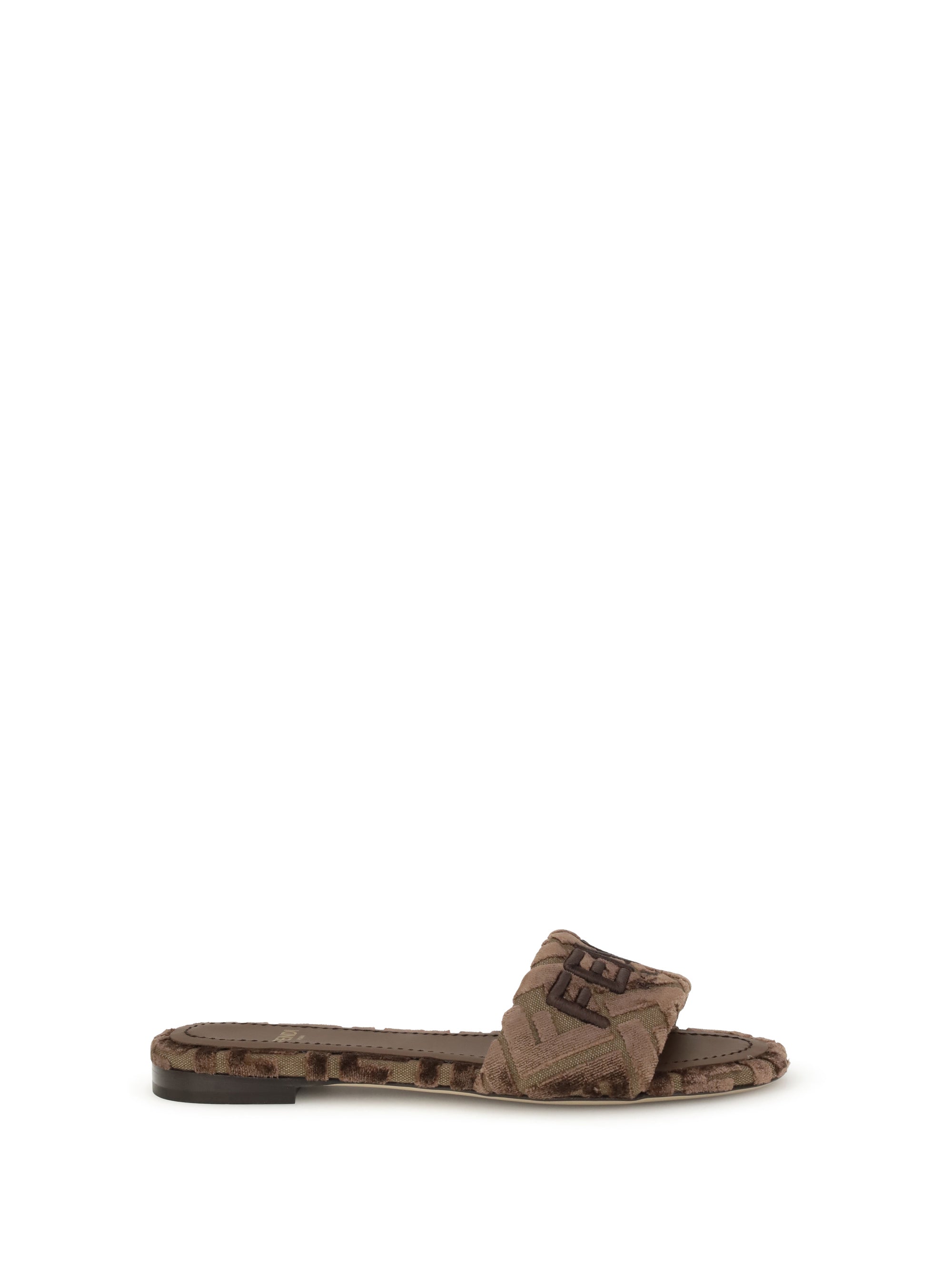 fendi-sunshine-slide-sandals-8R8092AY9Z_F1TP1-beig.choco chocolate