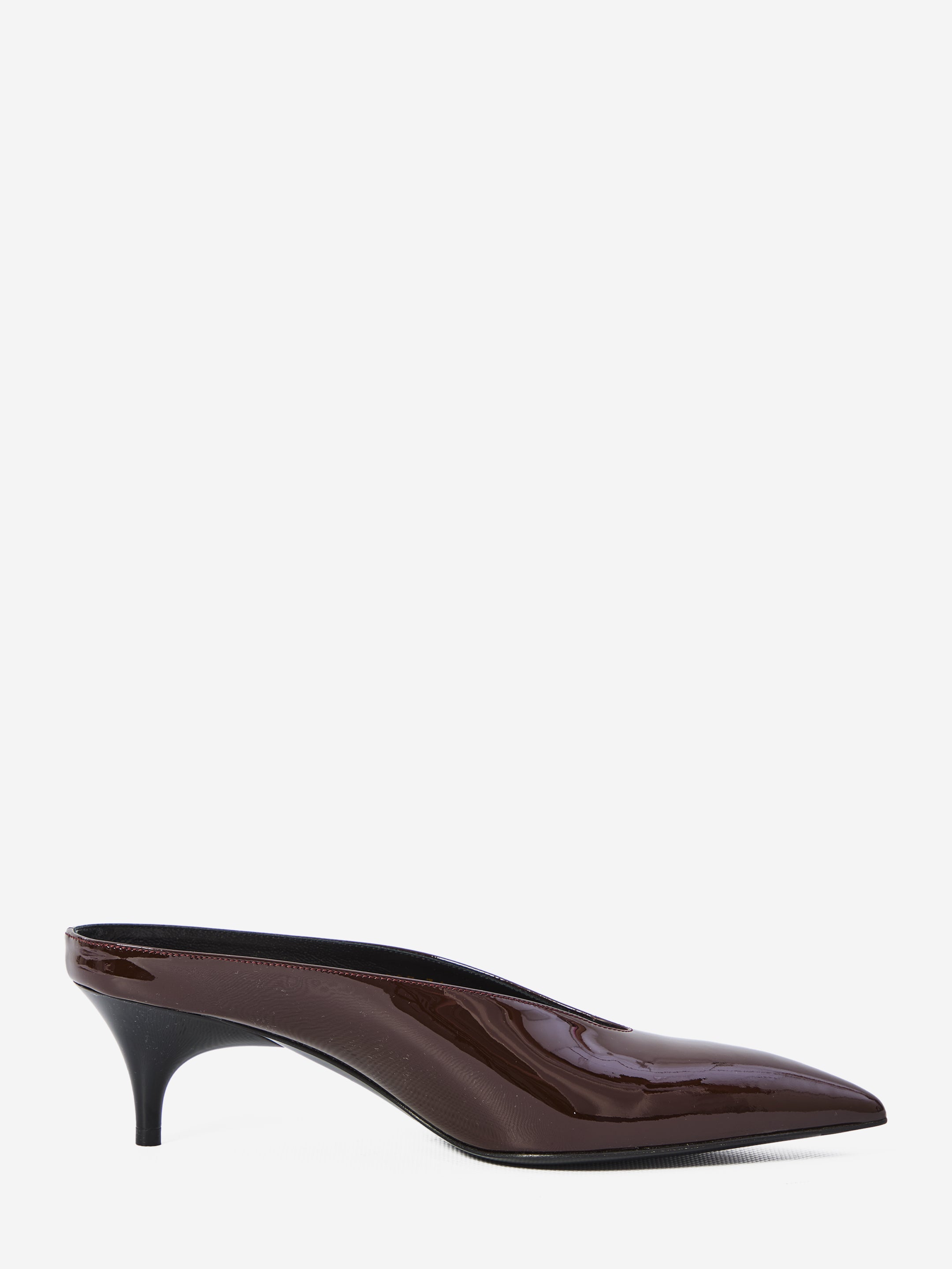 GUCCI 36 sabot 97 in glossy patent leather