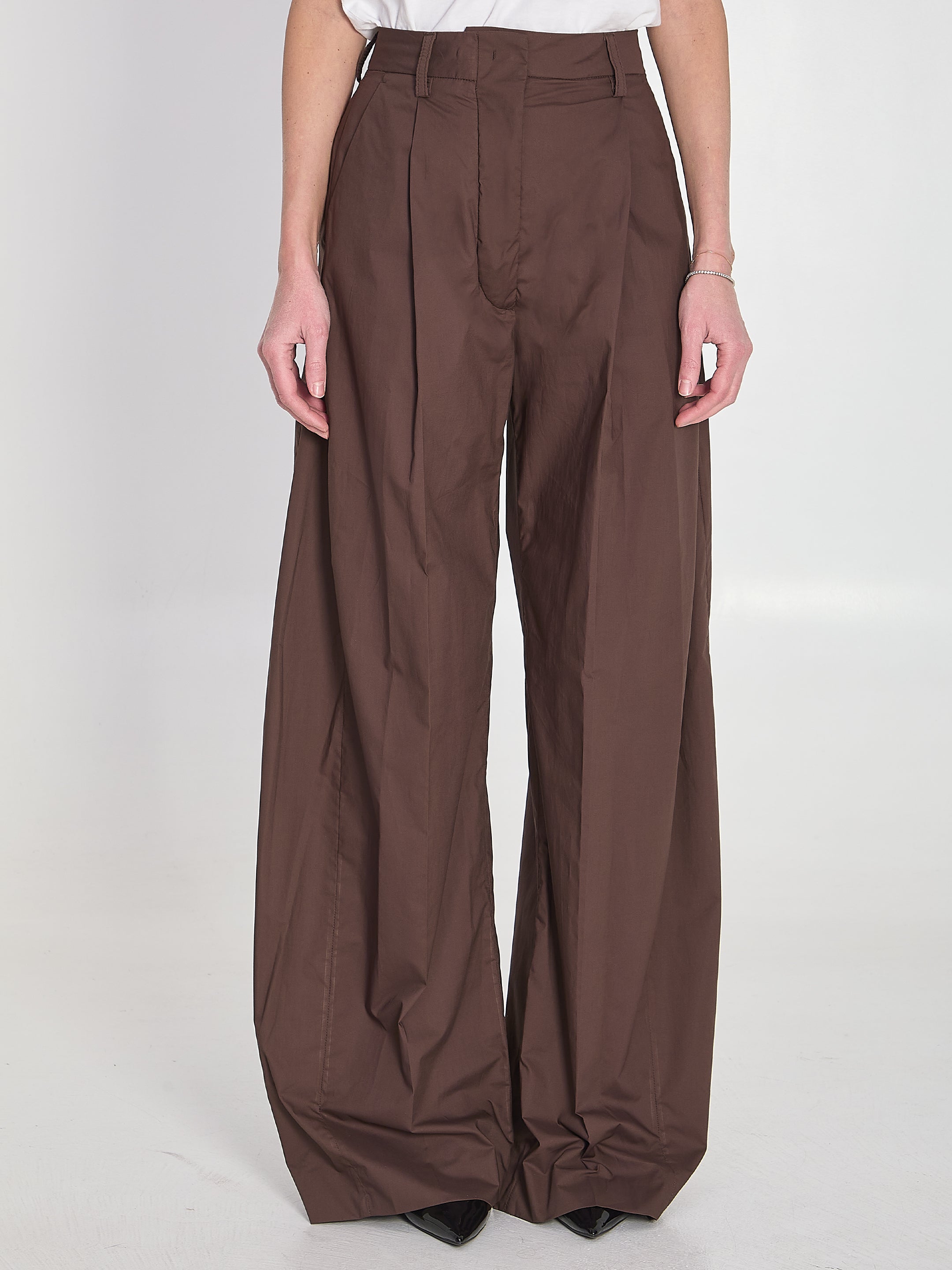 THE LATEST 38 billie pants