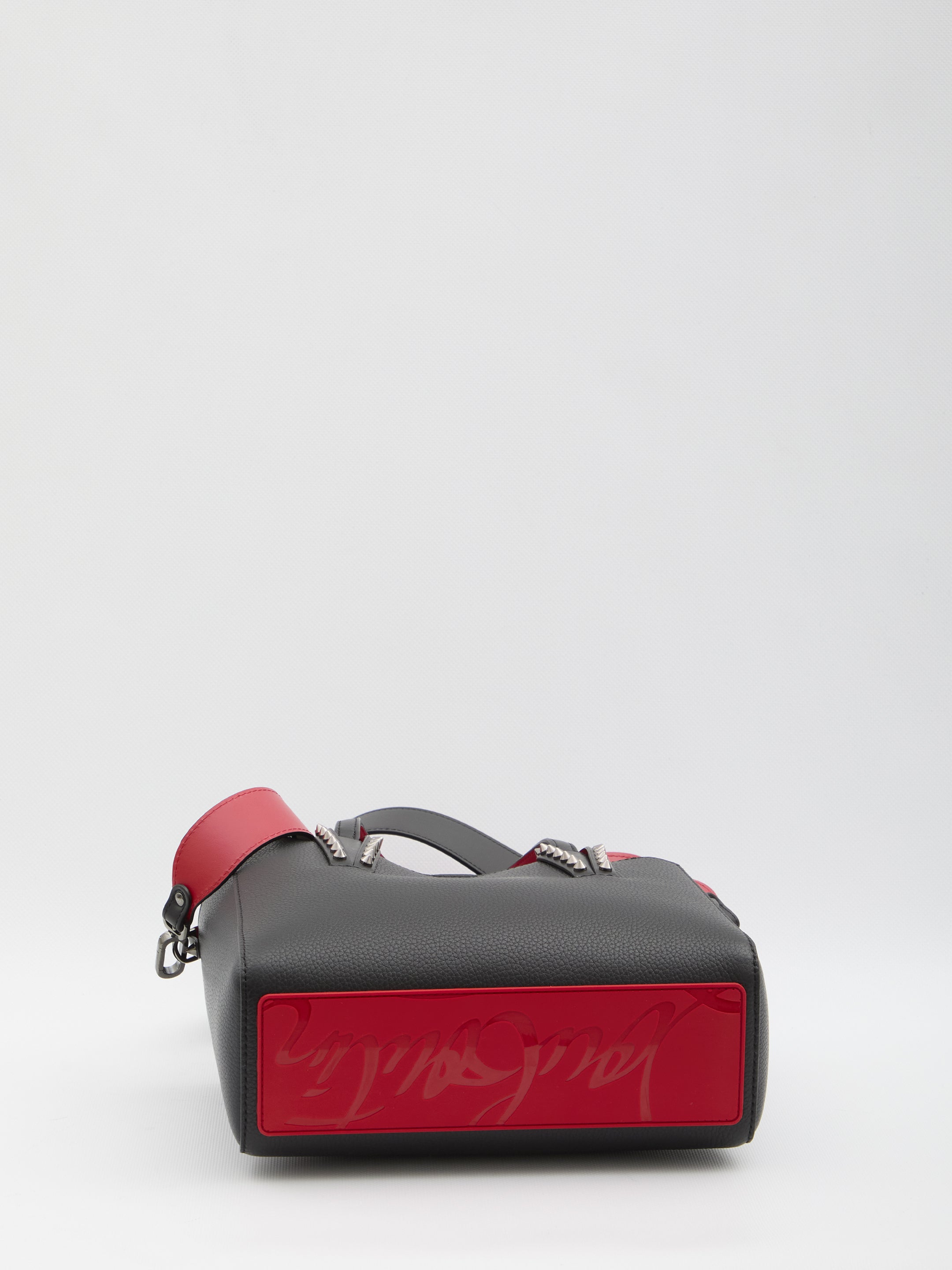 CHRISTIAN LOUBOUTIN OS grained leather cabata