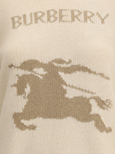 BURBERRY L equestrian knight wool sweater