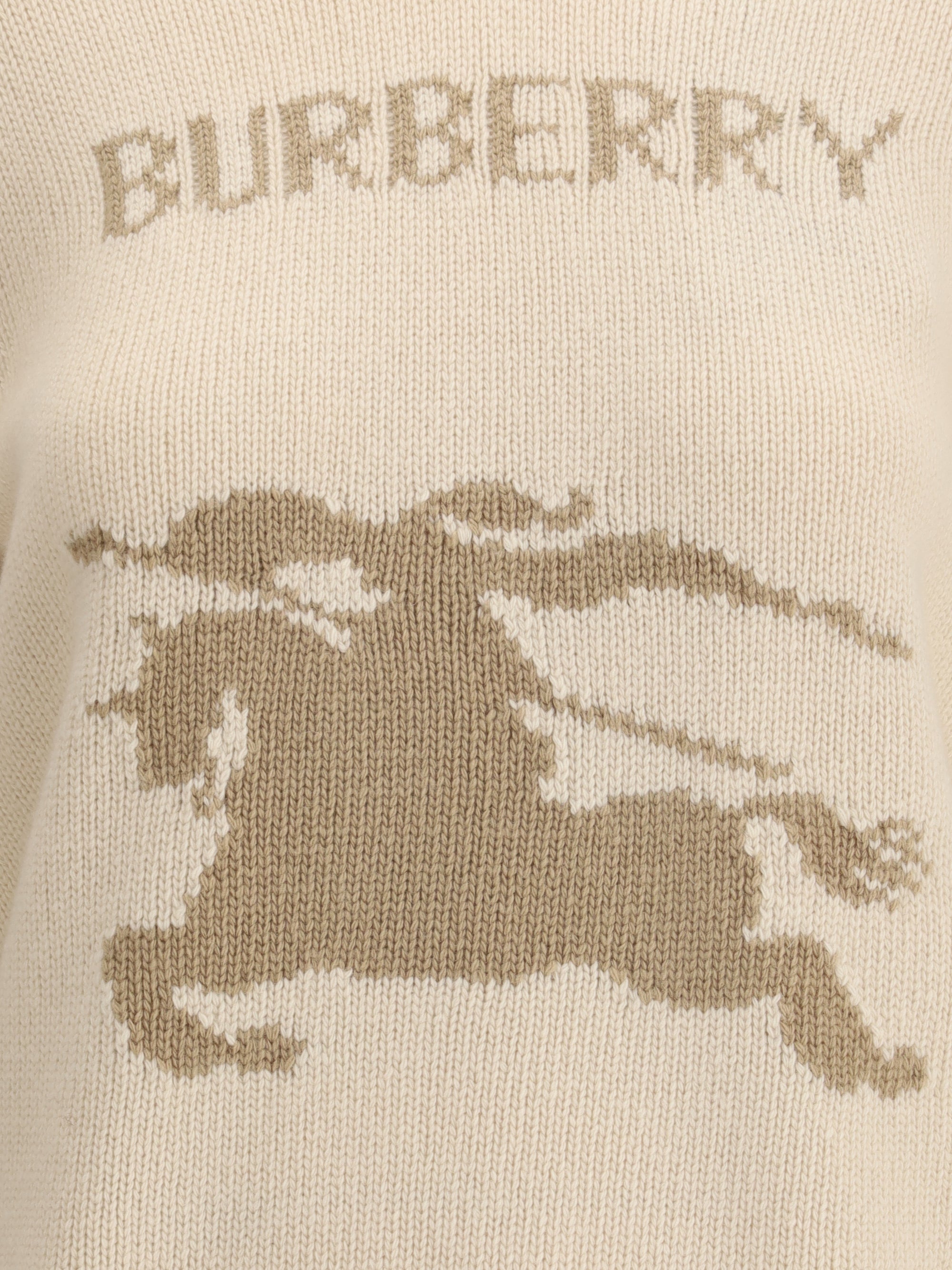 BURBERRY L equestrian knight wool sweater