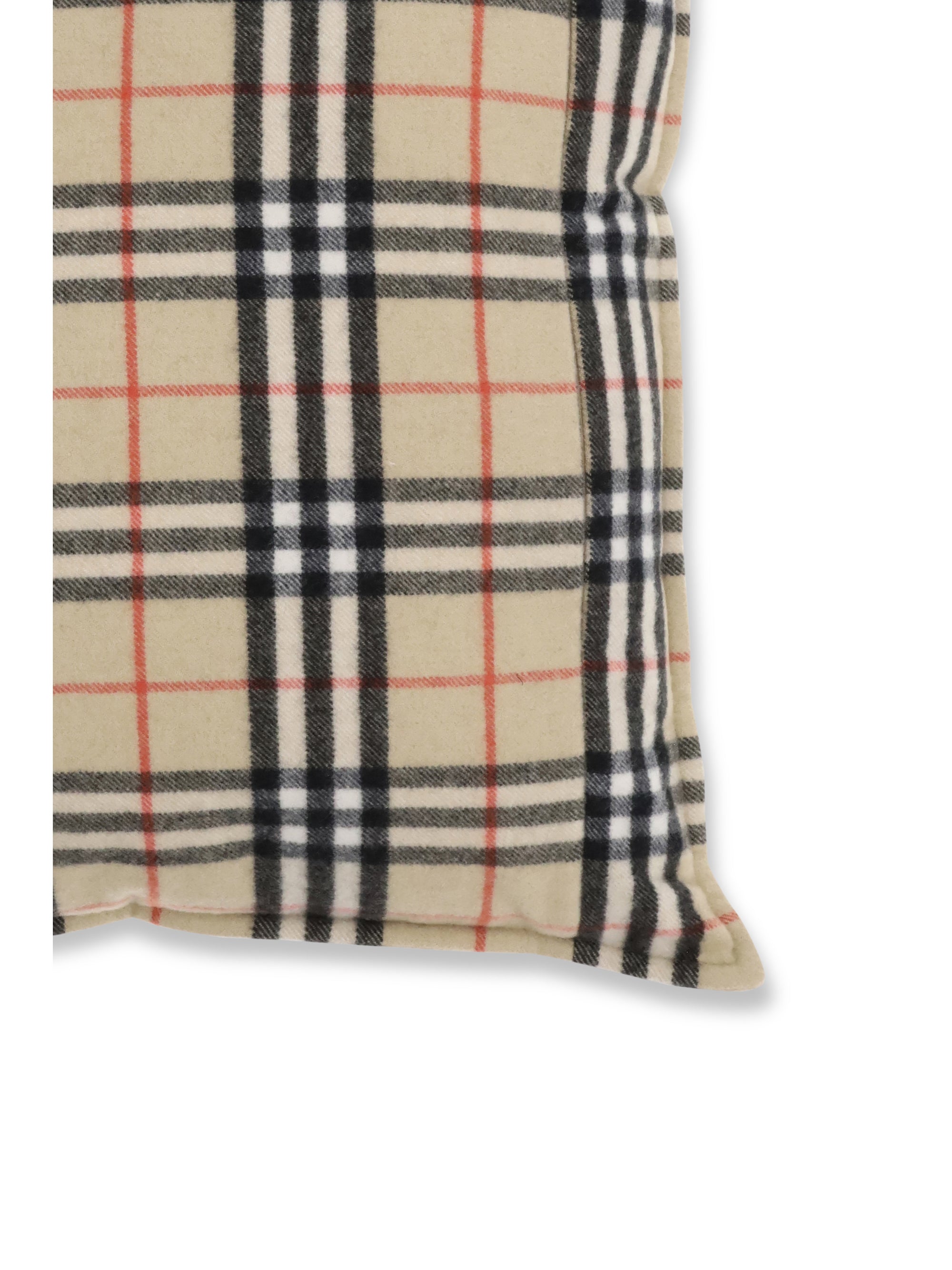 BURBERRY OS cushion crafted from a luxurious blend of wool and cashmere features the iconic burberry check
