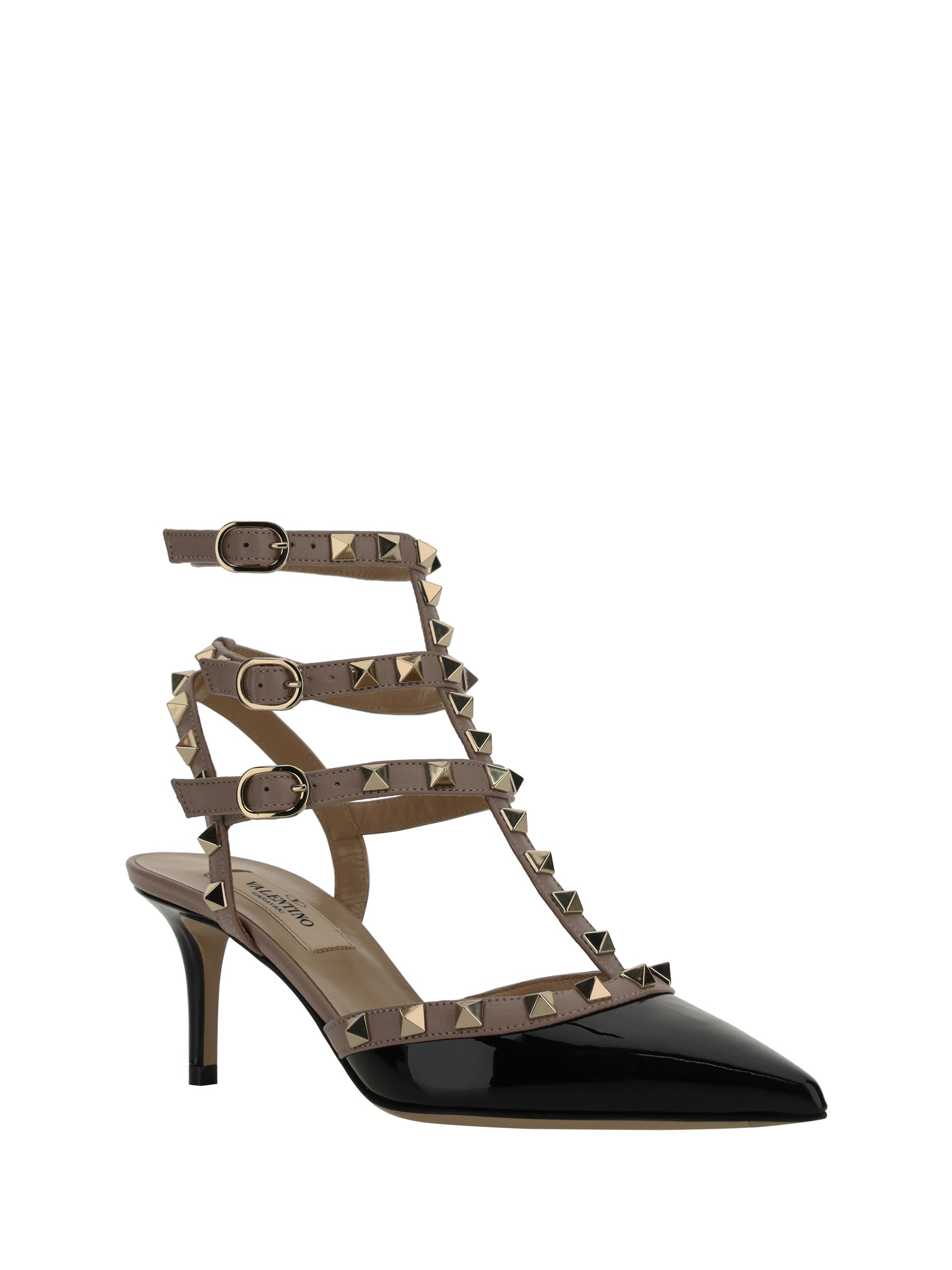rockstud pumps