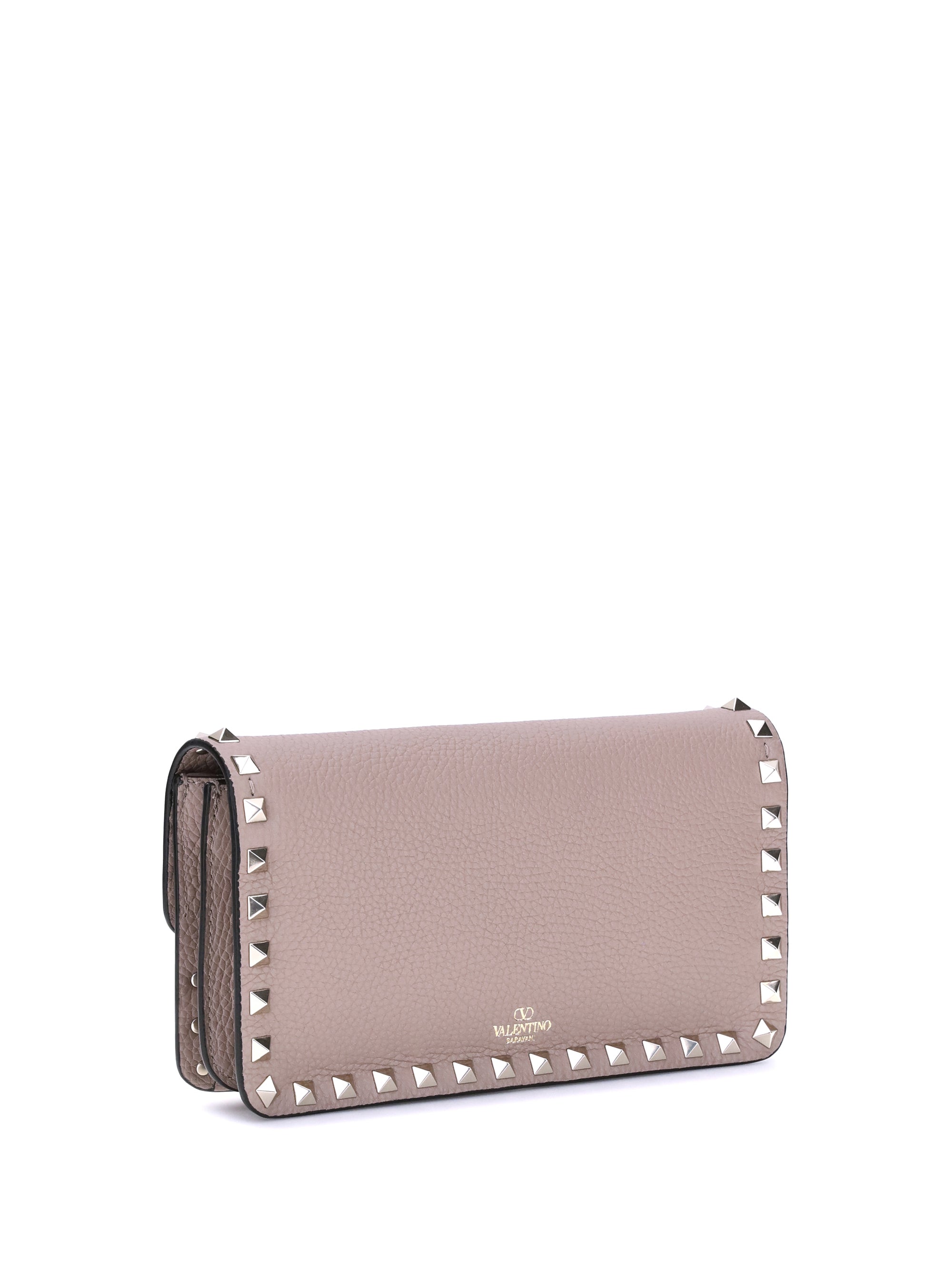 rockstud pochette with chain