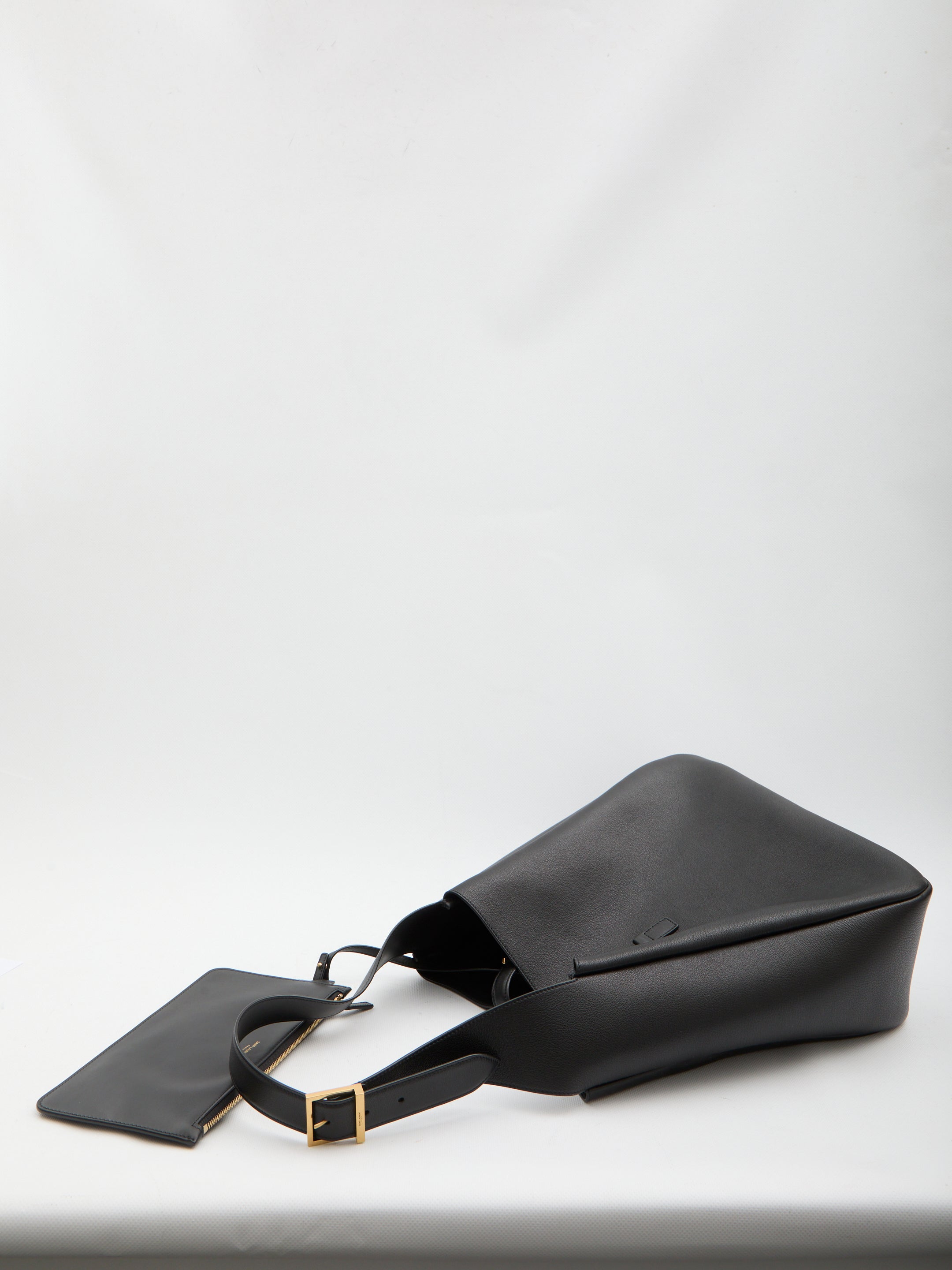 SAINT LAURENT OS soft le 5 à 7 bag large