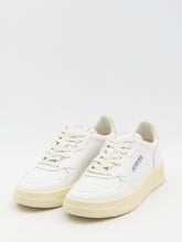 AUTRY 36 medalist low sneakers