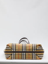 BURBERRY OS highlands tote bag medium