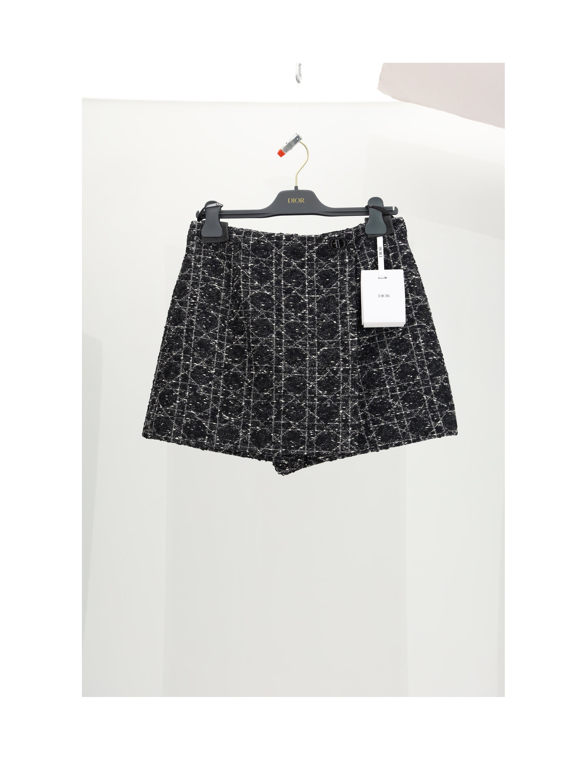 DIOR 36 short db+fermoir cd-tweed cann