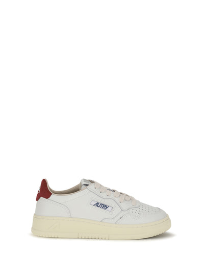medalist low leather sneakers