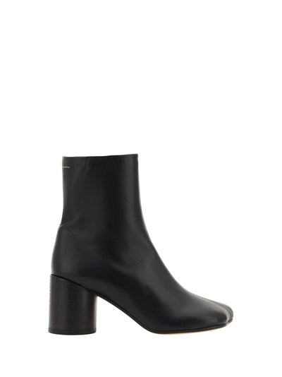 heeled ankle boots