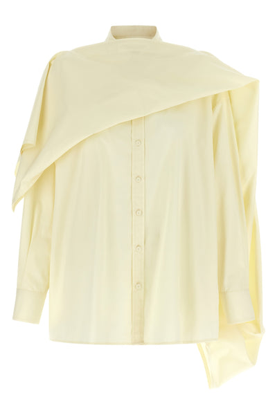 the armarium cecilia shirt redefines the codes of classic tailoring through a