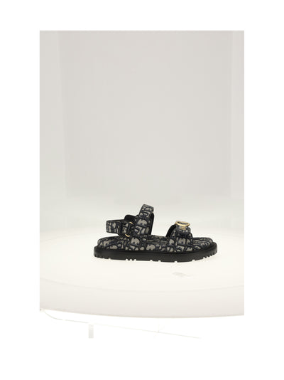 sandal shoes