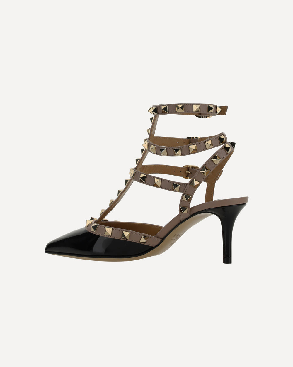 rockstud pumps