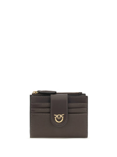 wallet with logo