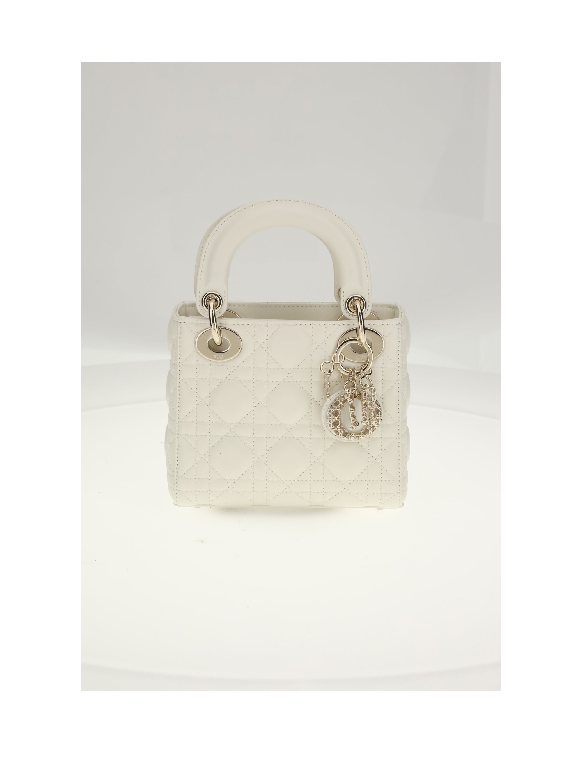 DIOR OS lady dior mi lambskin