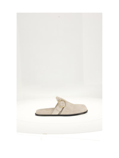 flat shoes