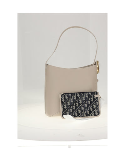 dior medallion lock medium bucket