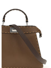 FENDI OS peekaboo iseeu  selleria macro