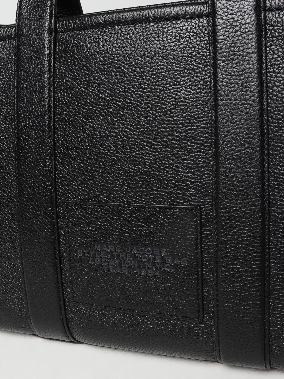 the tote bag in grained leather