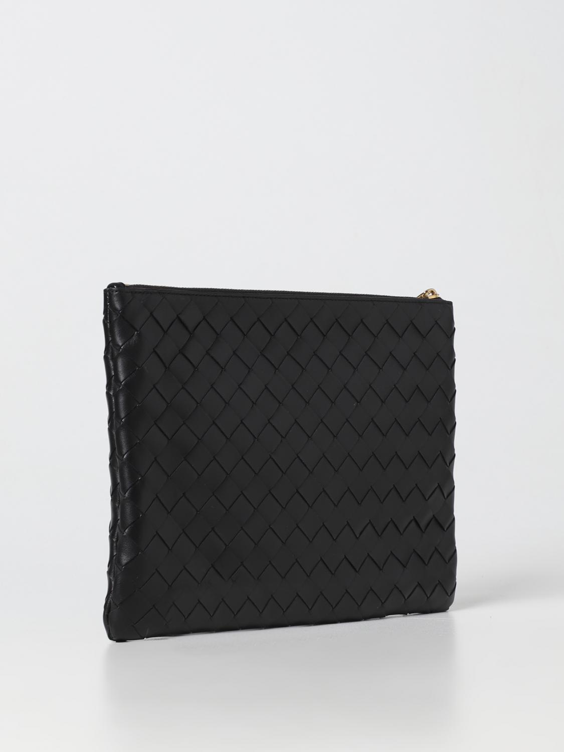 clutch in woven nappa