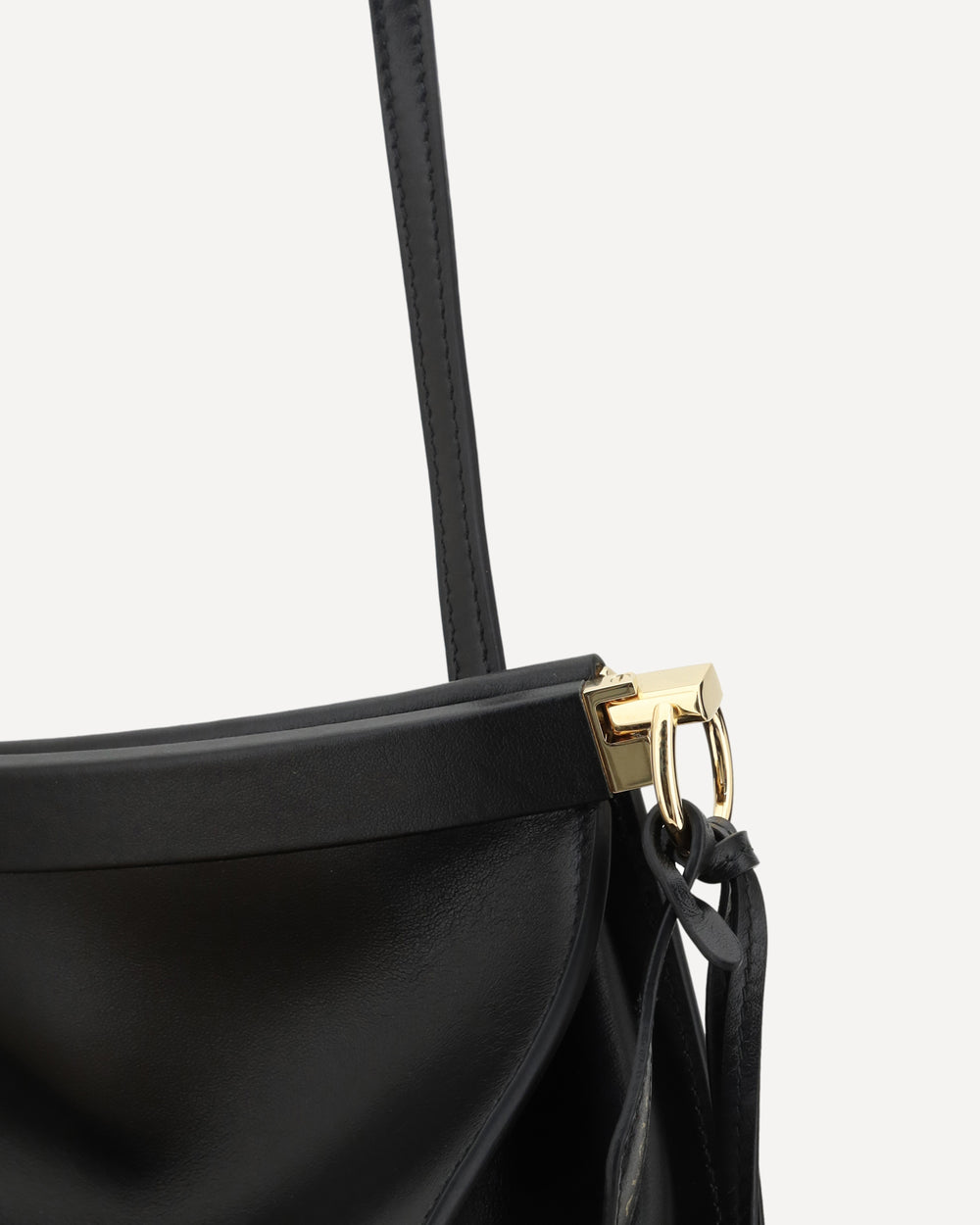 le click west medium shoulder bag
