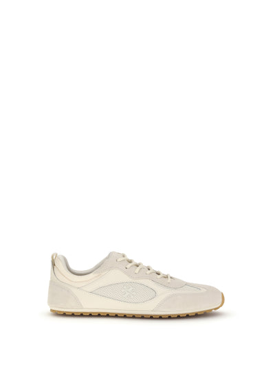 field sneakers
