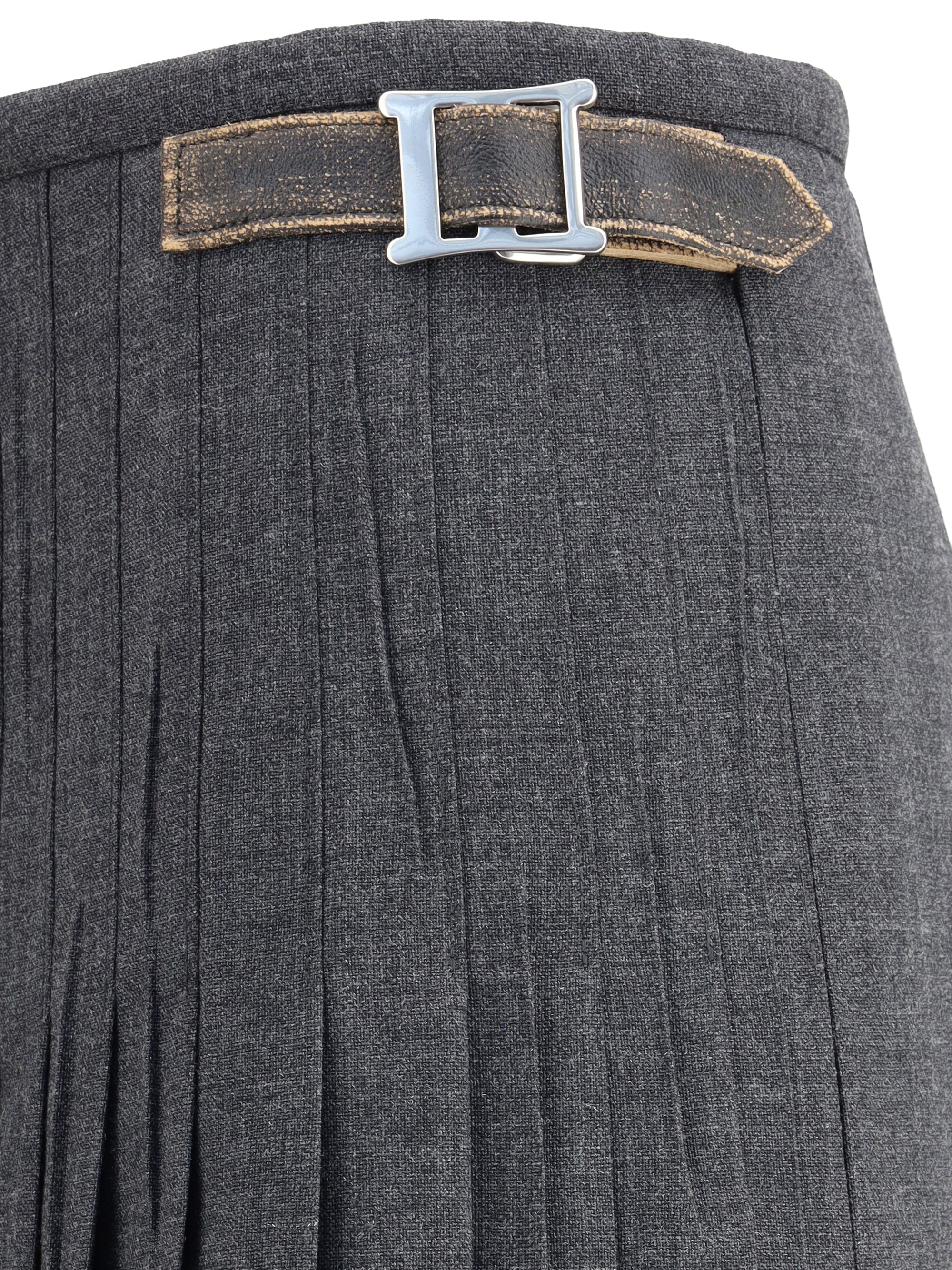 PRADA 40 pleated skirt in kid mohair