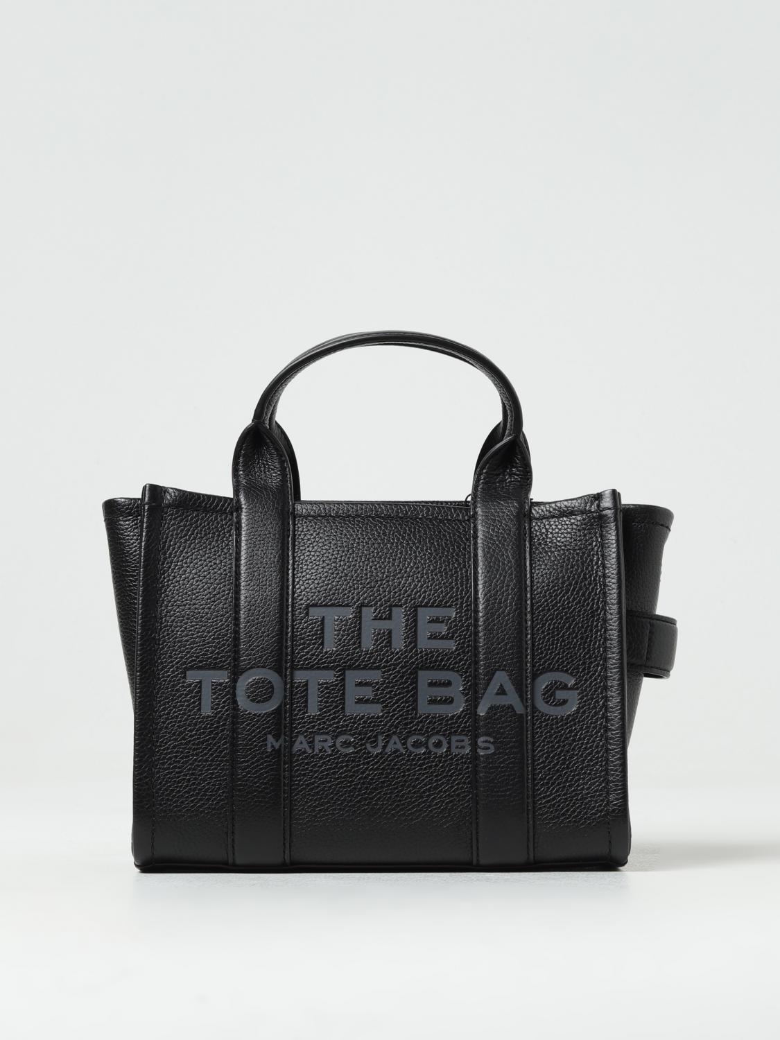 the small tote bag in grained leather