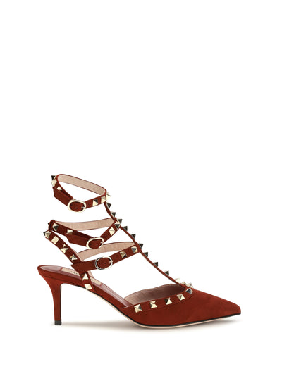 rockstud suede pumps