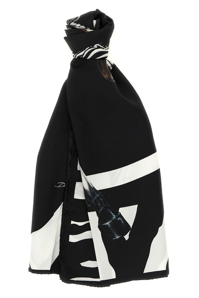 the dolce & gabbana silk stole presents an impactful visual narrative through it