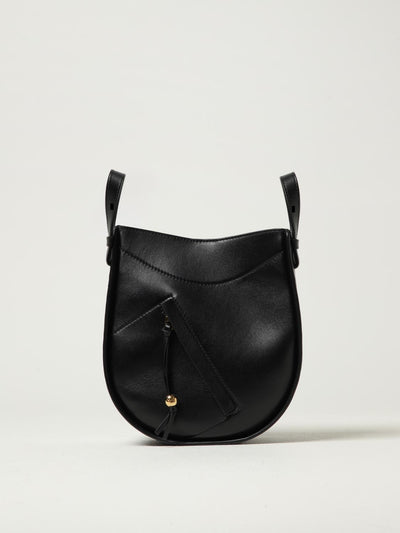 woman's shoulder bag