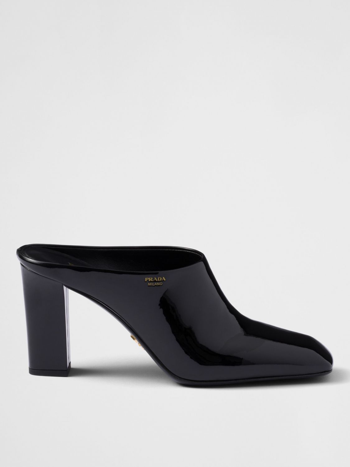 prada-woman-s-shoes-1i839n069-black