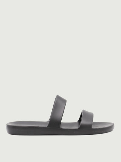 woman's heeled sandal