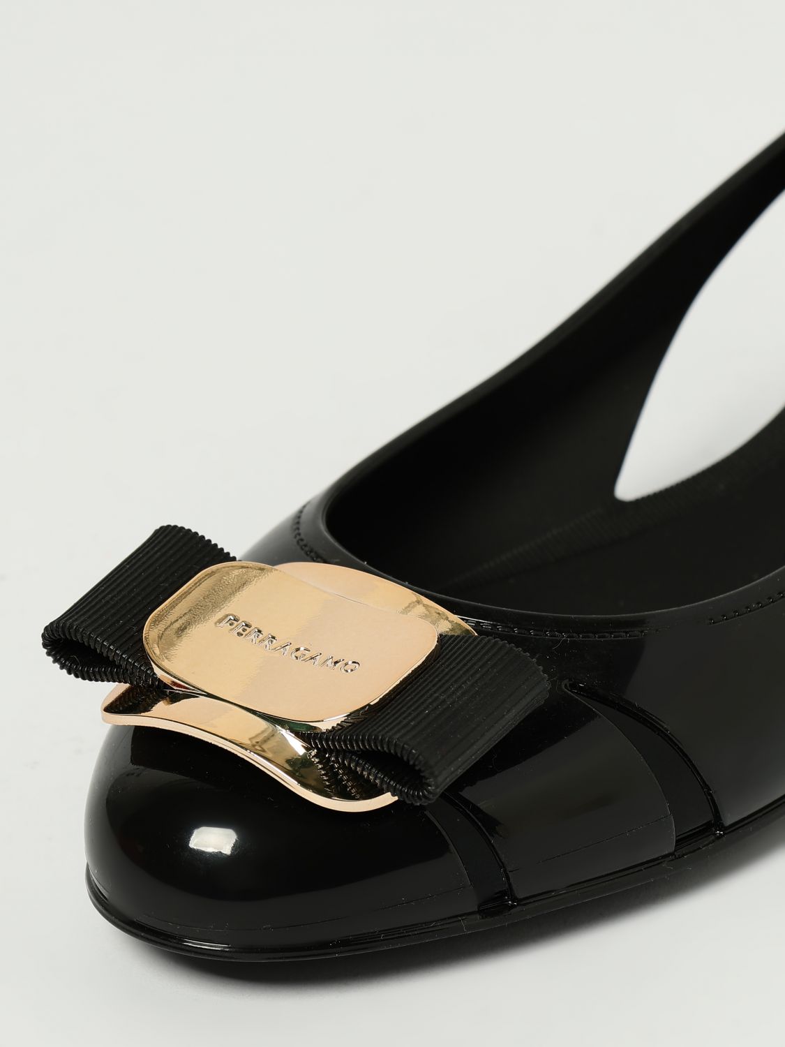 FERRAGAMO 5 woman&