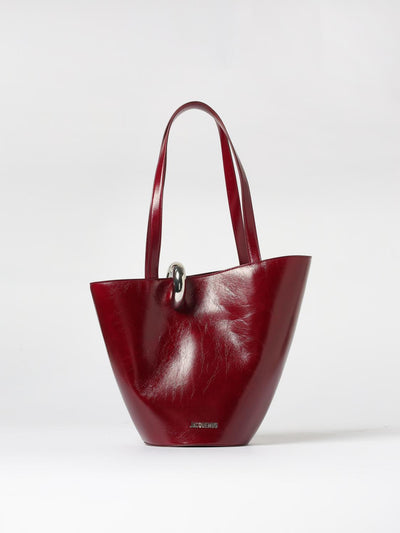 woman's shoulder bag