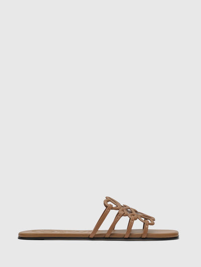 woman's heeled sandal