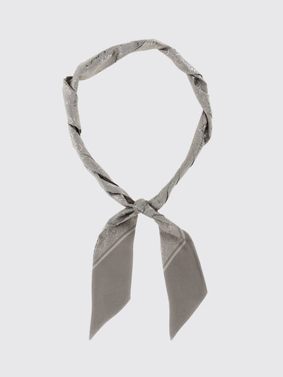 woman's neck scarf