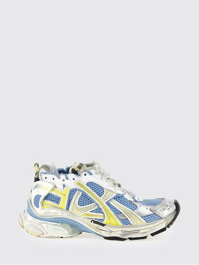 woman's sneakers