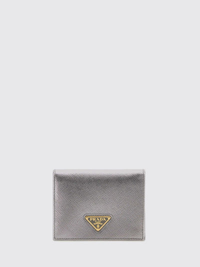 woman's wallet