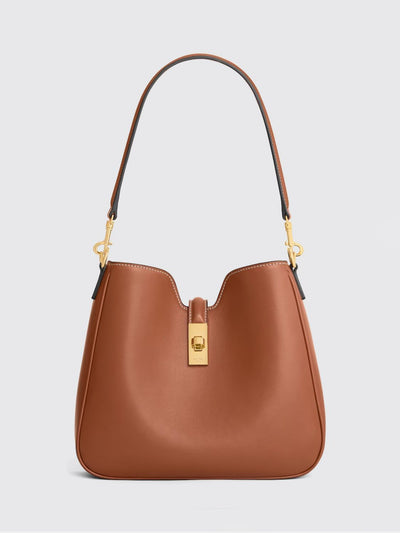 woman's shoulder bag