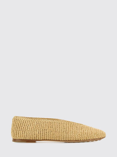 woman's ballet flat