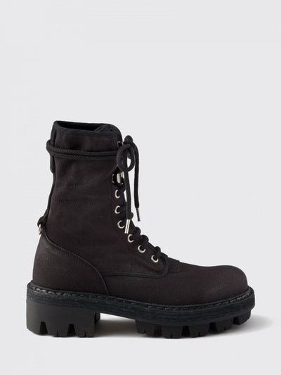 woman's boots